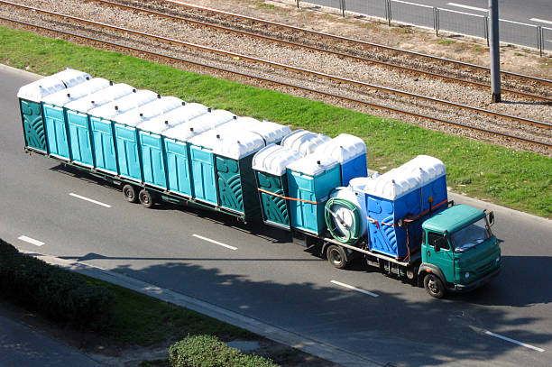 Best Portable restroom trailer rental  in Maumelle, AR